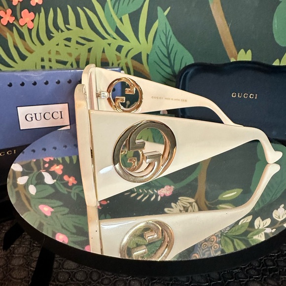 GUCCI🔥😎NIB Oversized Sunnies Square Frame Loaded GG 1255 S Full Inclusion💃🔥 - Picture 3 of 5